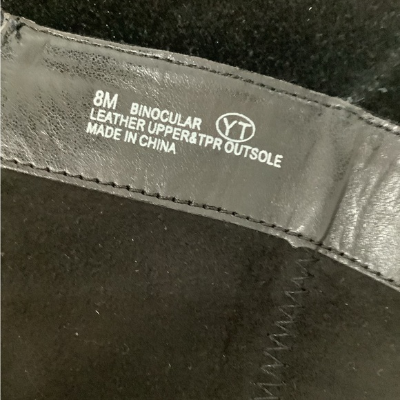 Comfy stylish tall boots on medium wedge heel 🖤🖤 - Picture 3 of 15